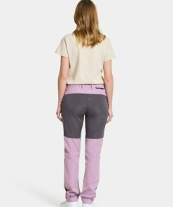 Perrybrooking.shopcd7fef8239 4