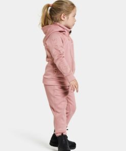 Perrybrooking.shopef8b875910 5